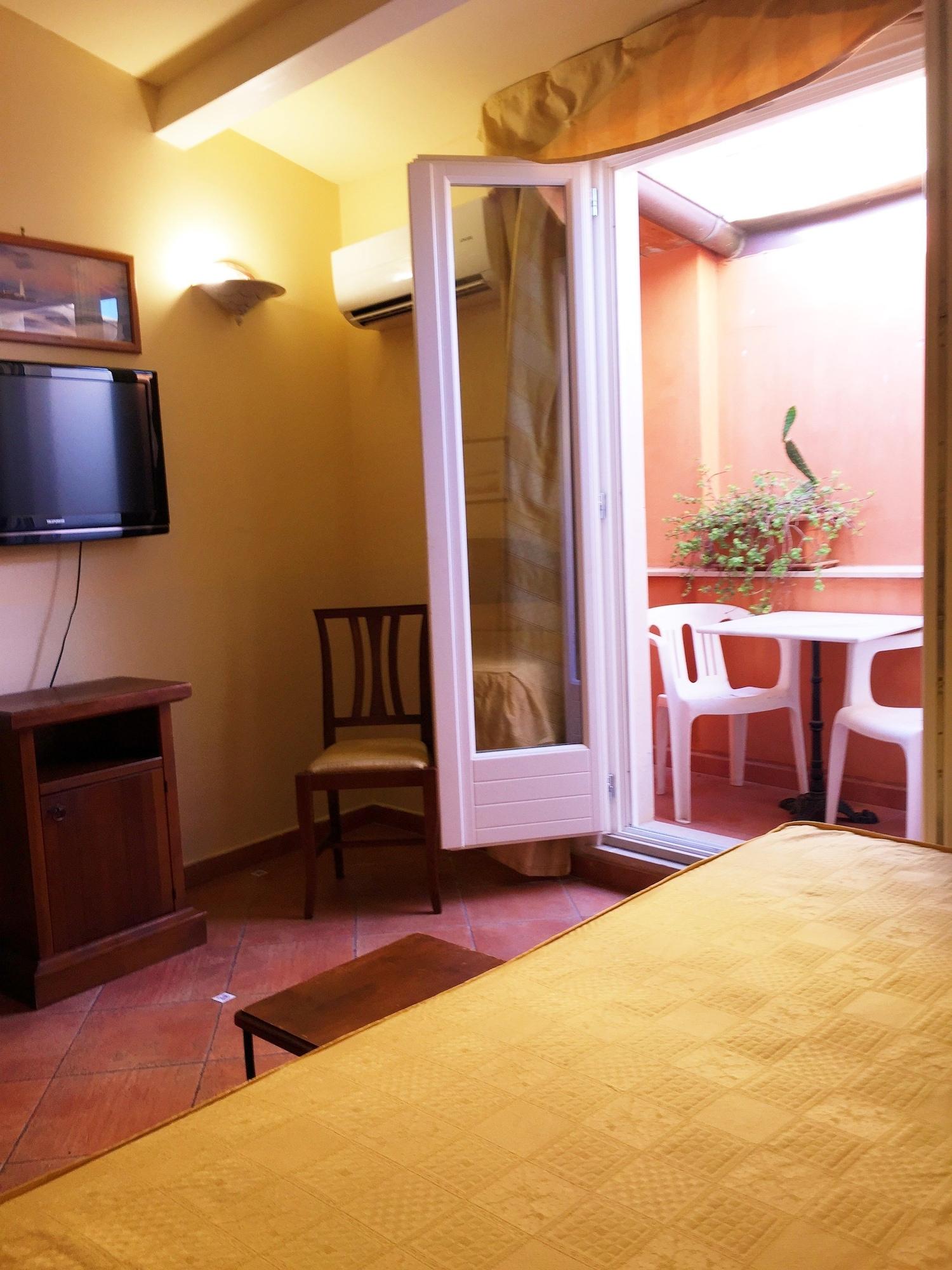 Hotel Mediterraneo Syracuse Esterno foto