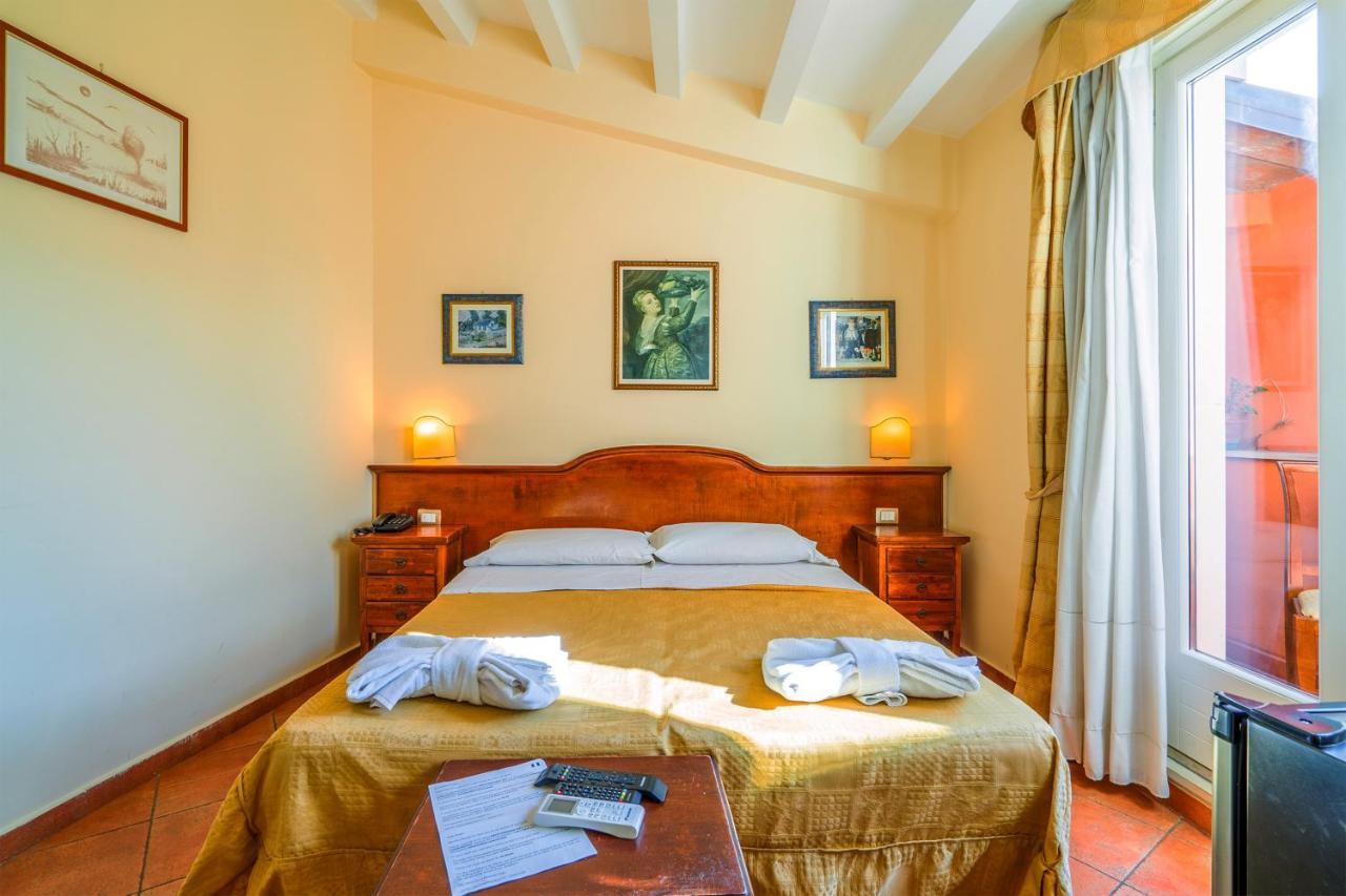 Hotel Mediterraneo Syracuse Esterno foto
