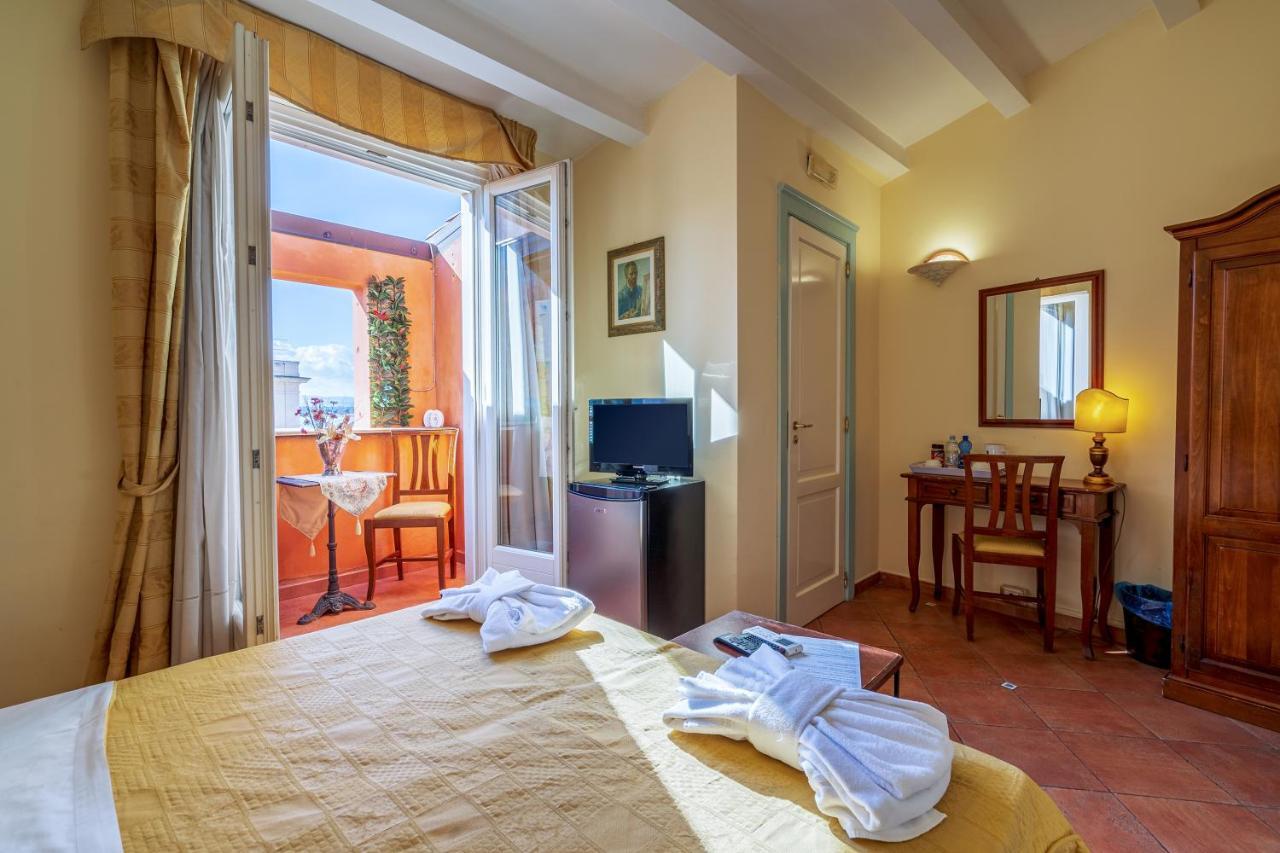 Hotel Mediterraneo Syracuse Esterno foto