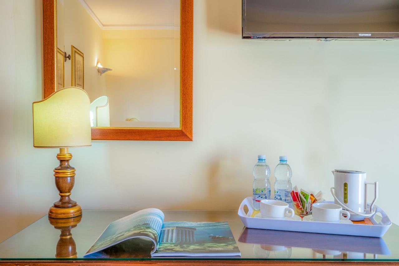 Hotel Mediterraneo Syracuse Esterno foto