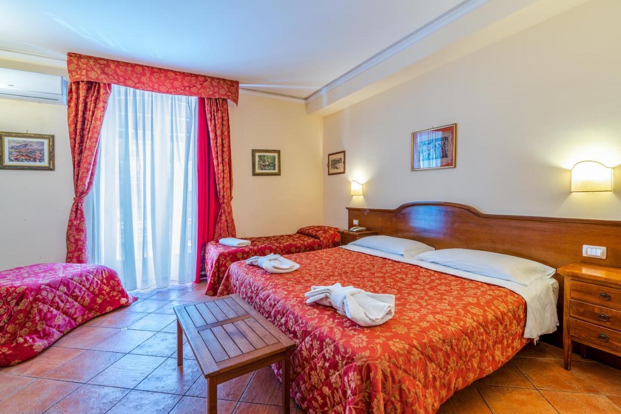 Hotel Mediterraneo Syracuse Esterno foto