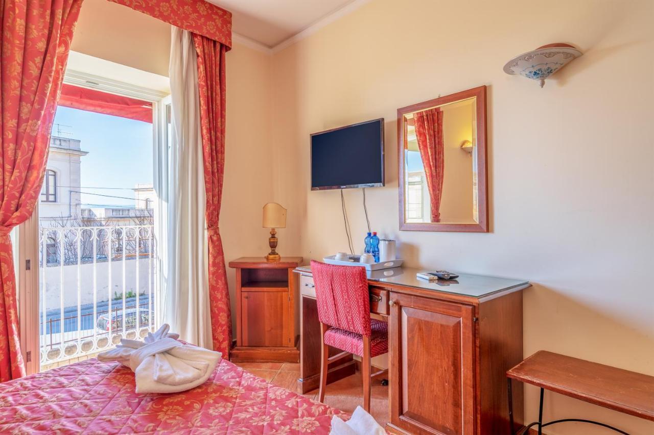 Hotel Mediterraneo Syracuse Esterno foto