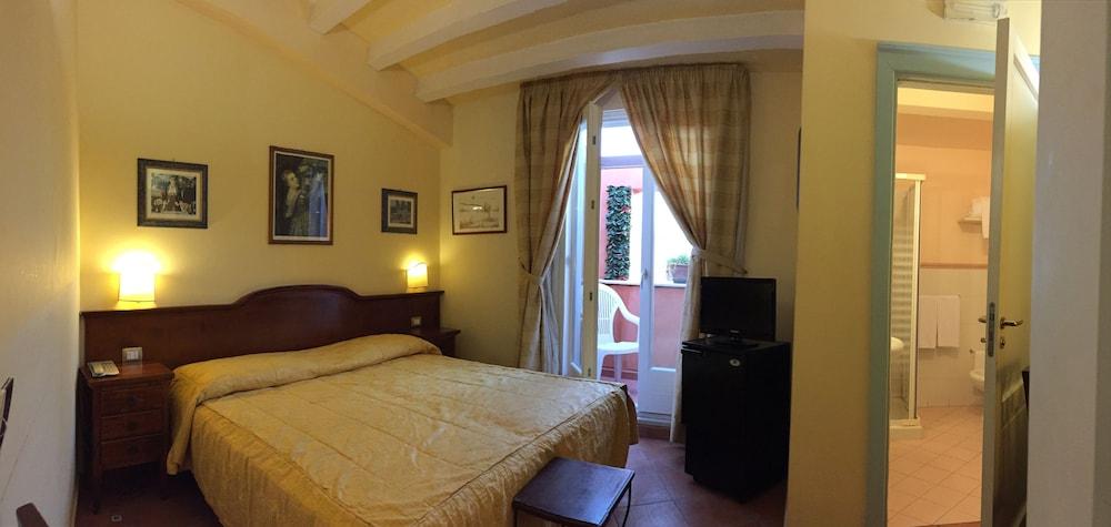 Hotel Mediterraneo Syracuse Esterno foto