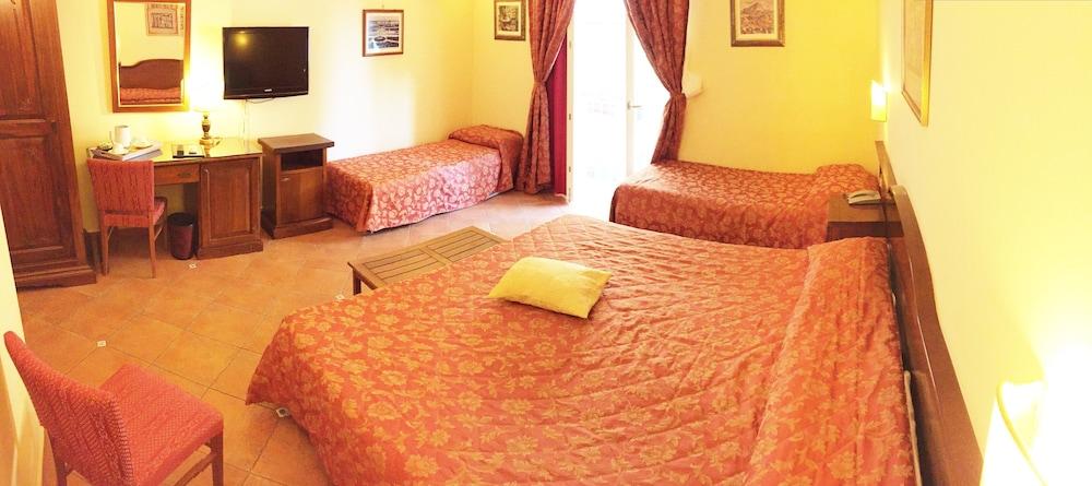 Hotel Mediterraneo Syracuse Esterno foto