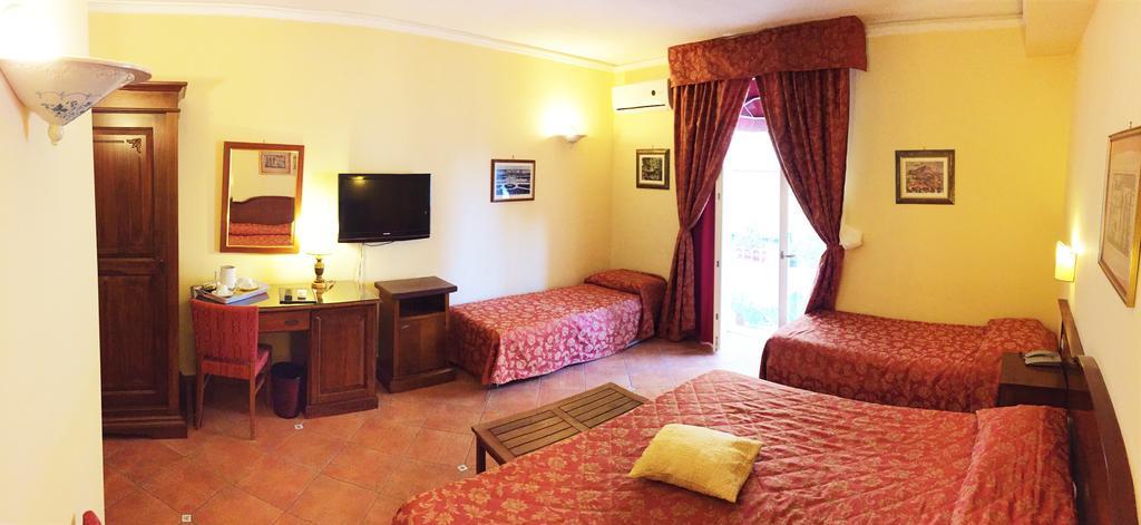 Hotel Mediterraneo Syracuse Esterno foto